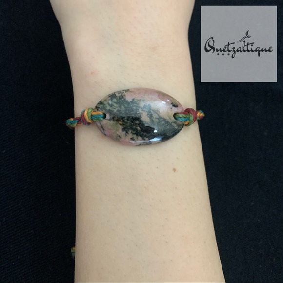 Real Jade ✨ Beautiful Bracelet - Picture 3 of 3